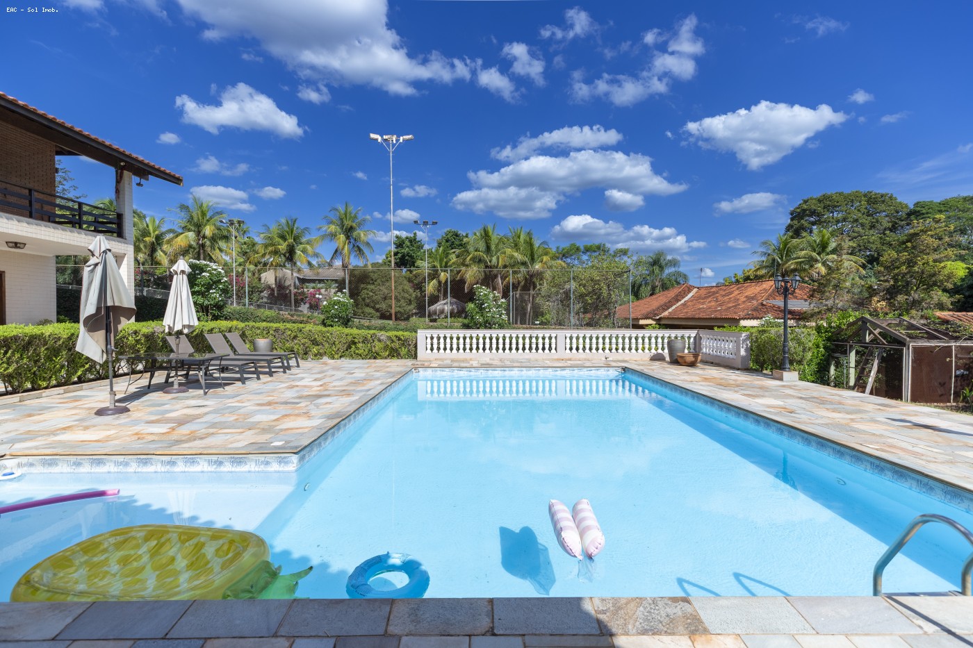 Chácara à venda com 6 quartos, 630m² - Foto 47