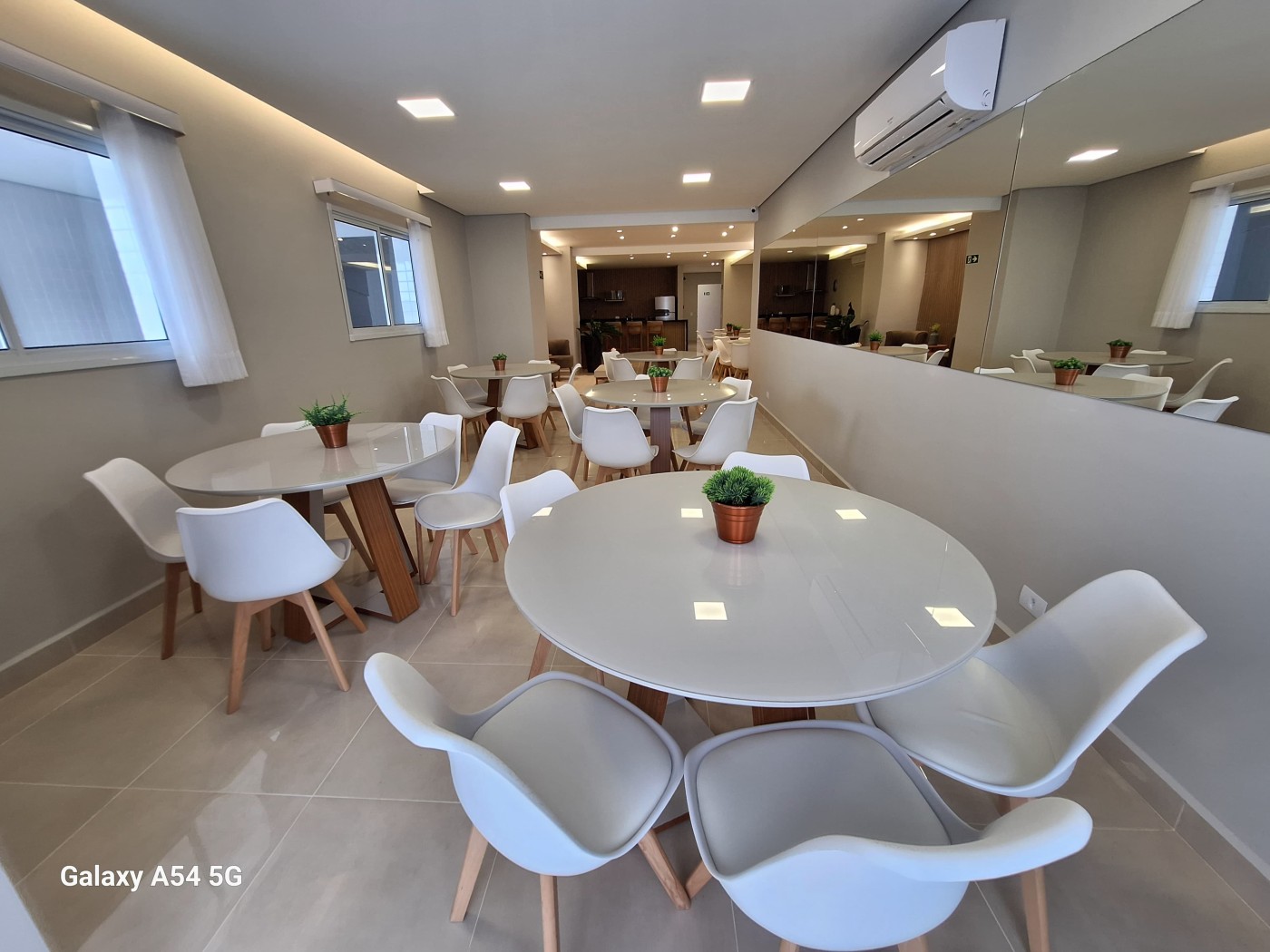 Apartamento para alugar com 3 quartos, 92m² - Foto 26