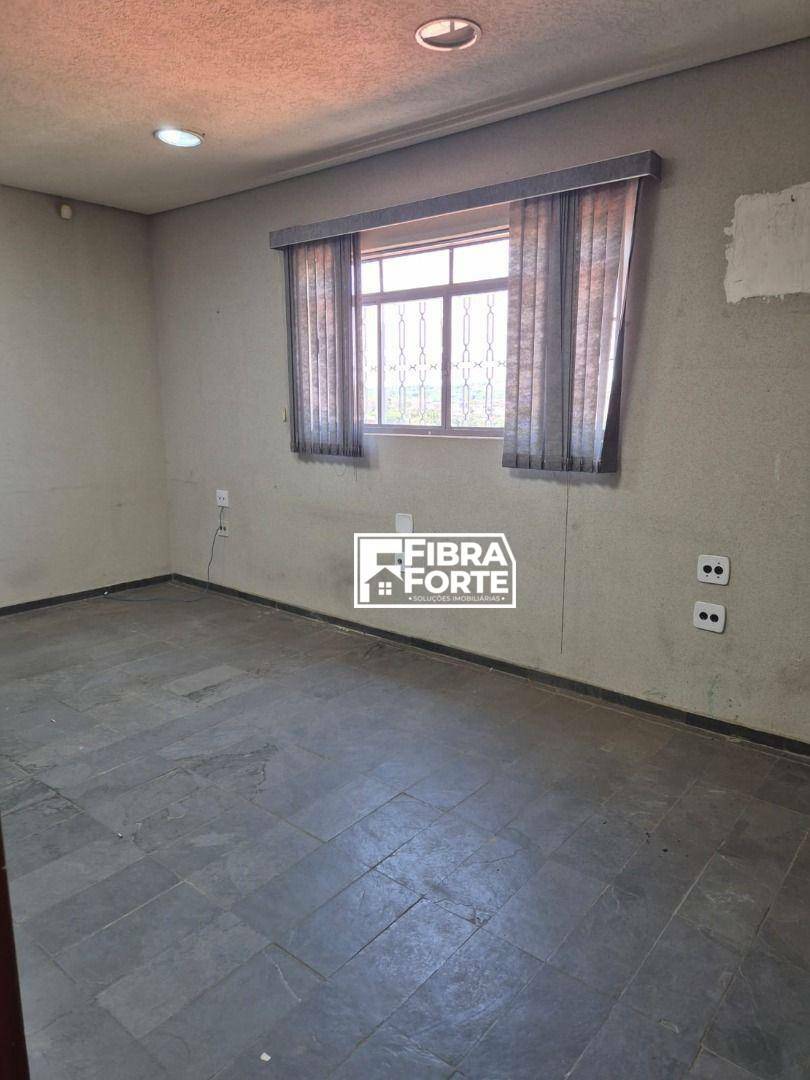 Depósito-Galpão-Armazém à venda, 321m² - Foto 32