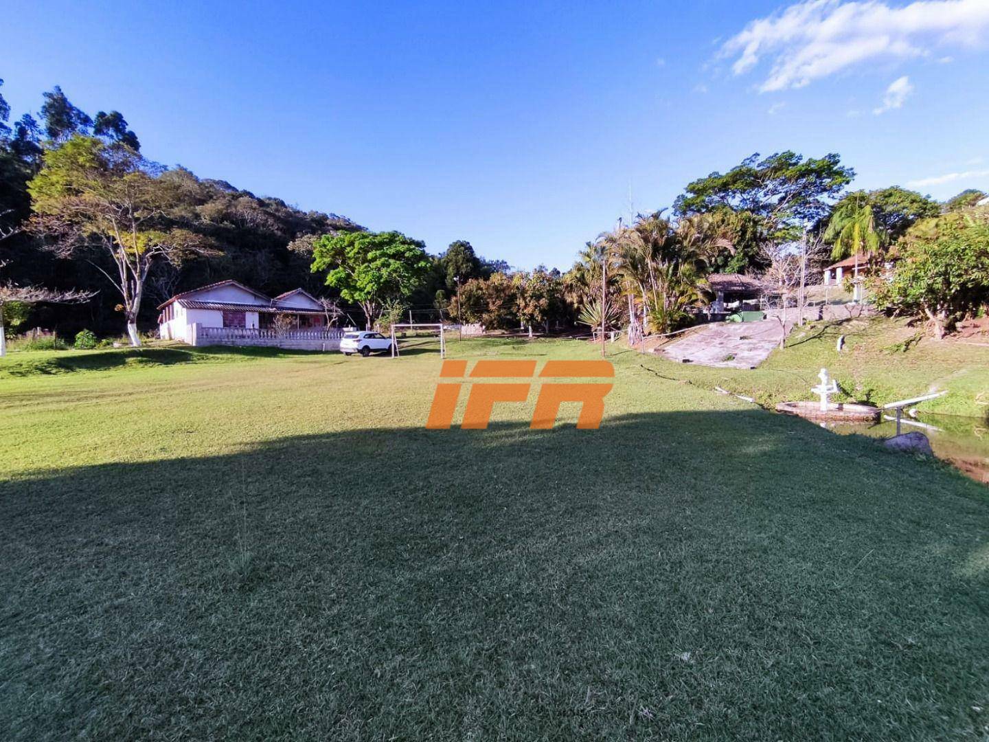 Sítio à venda com 3 quartos, 190m² - Foto 5