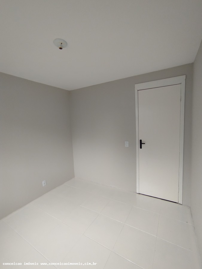 Apartamento à venda com 2 quartos, 42m² - Foto 6