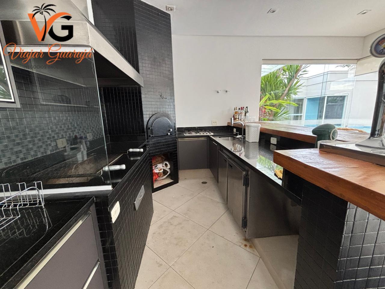 Casa à venda com 5 quartos, 310m² - Foto 20