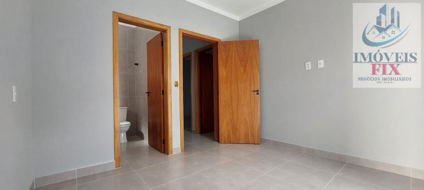Casa à venda com 3 quartos, 75m² - Foto 7