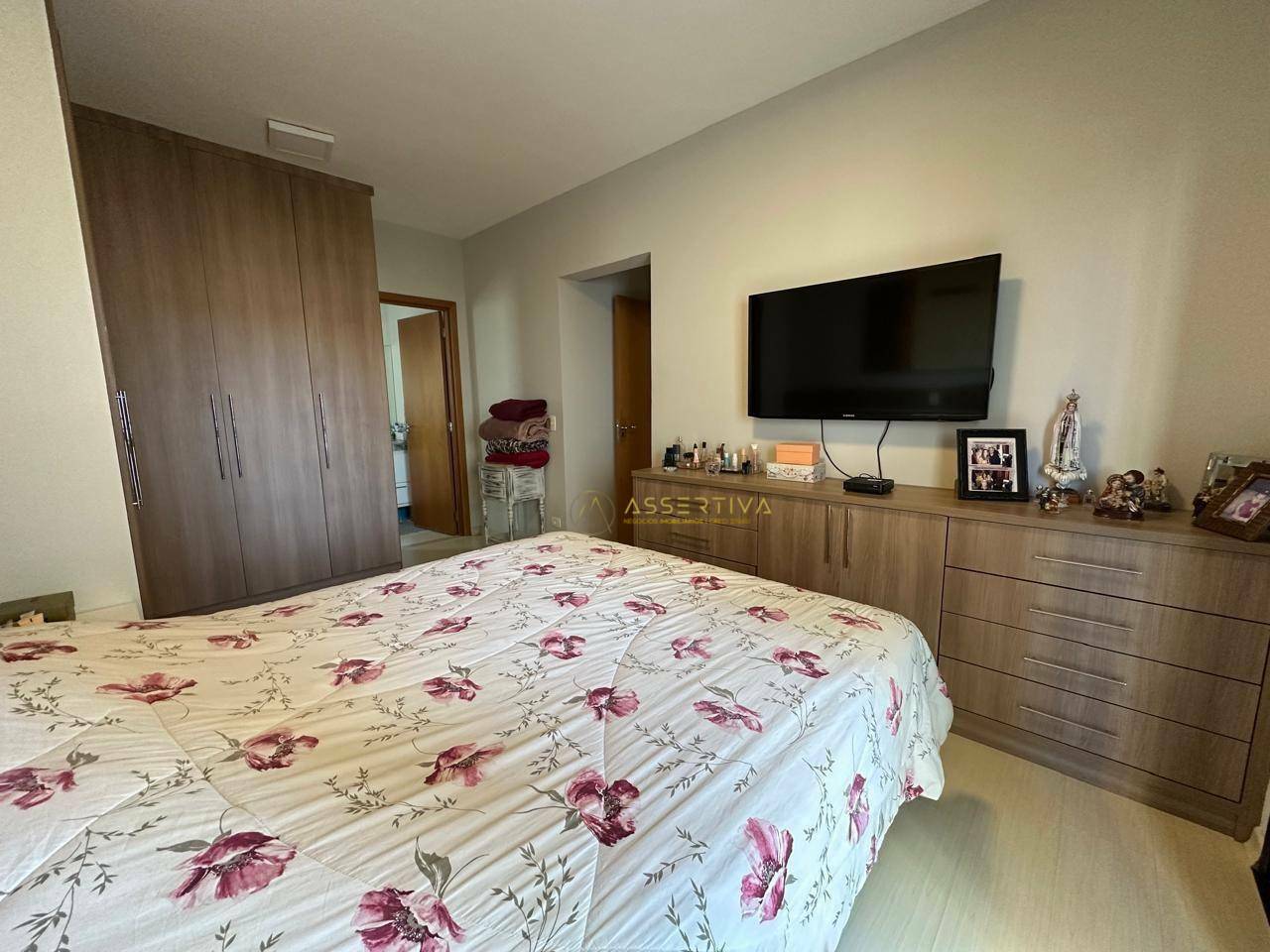 Apartamento à venda com 4 quartos, 118m² - Foto 23