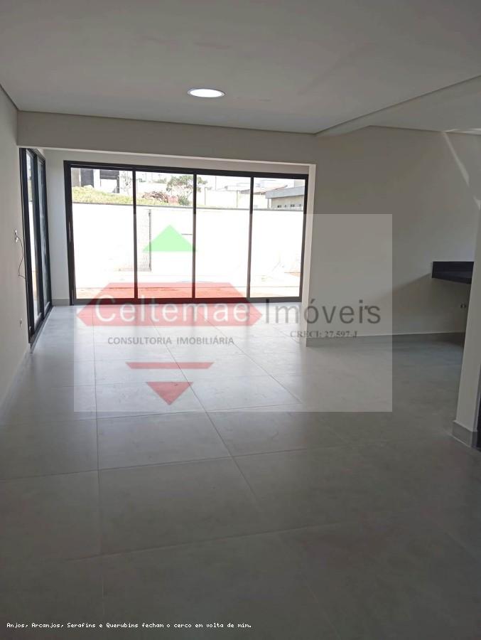 Sobrado à venda com 3 quartos, 199m² - Foto 3