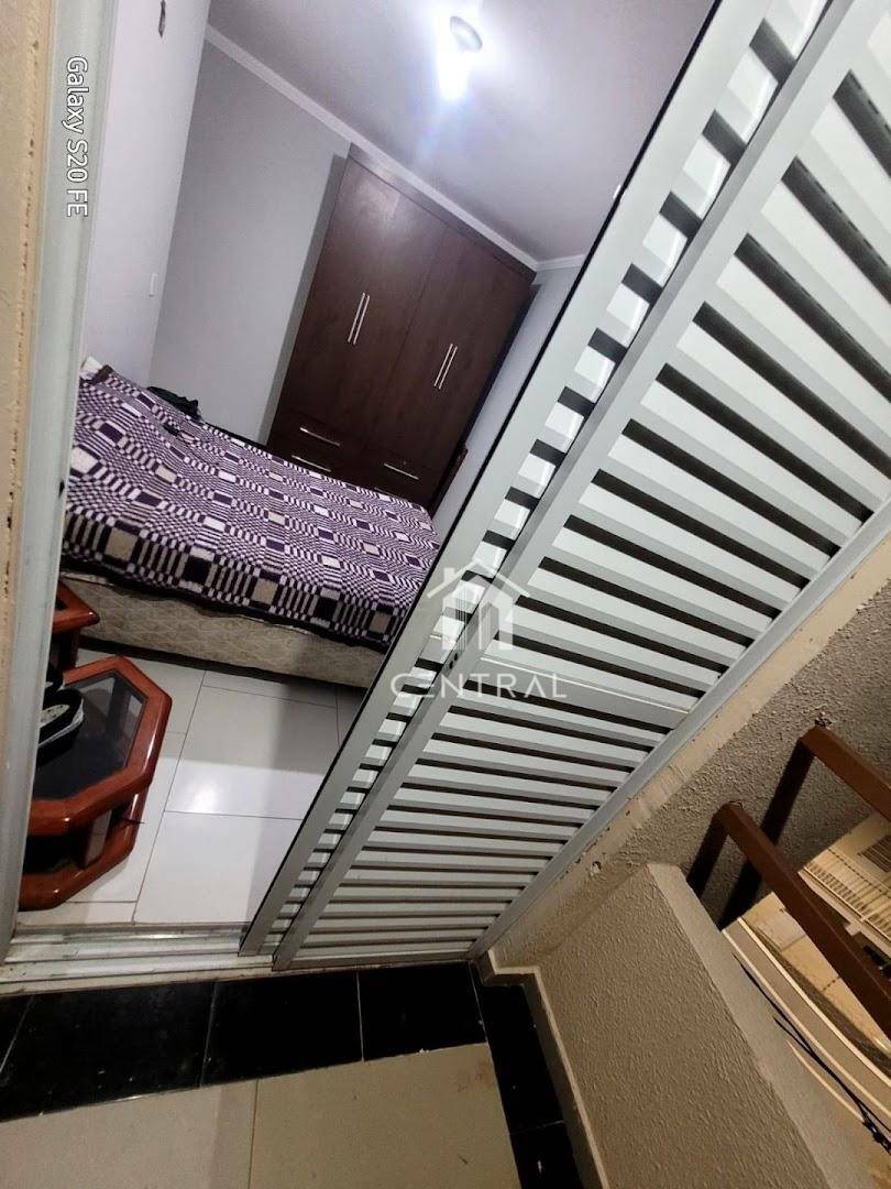 Apartamento à venda com 2 quartos, 77m² - Foto 19