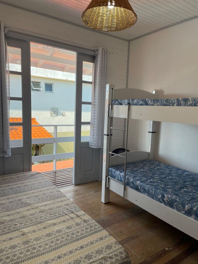 Casa à venda com 5 quartos, 200m² - Foto 24