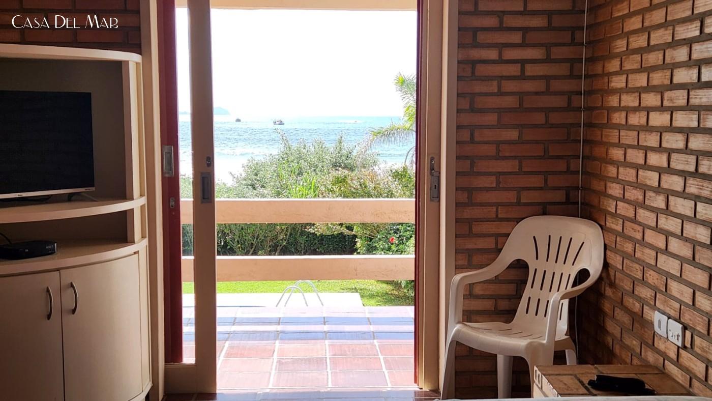 Casa à venda com 7 quartos, 340m² - Foto 35