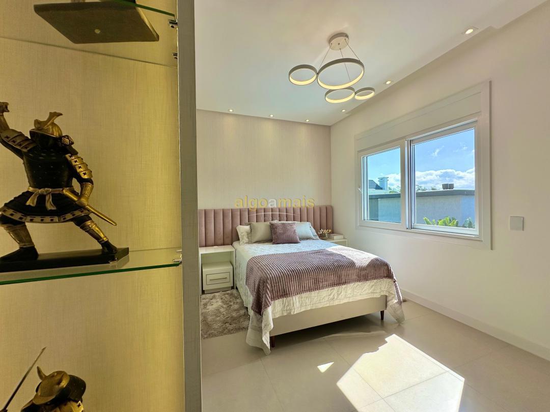 Casa de Condomínio à venda com 5 quartos, 301m² - Foto 24