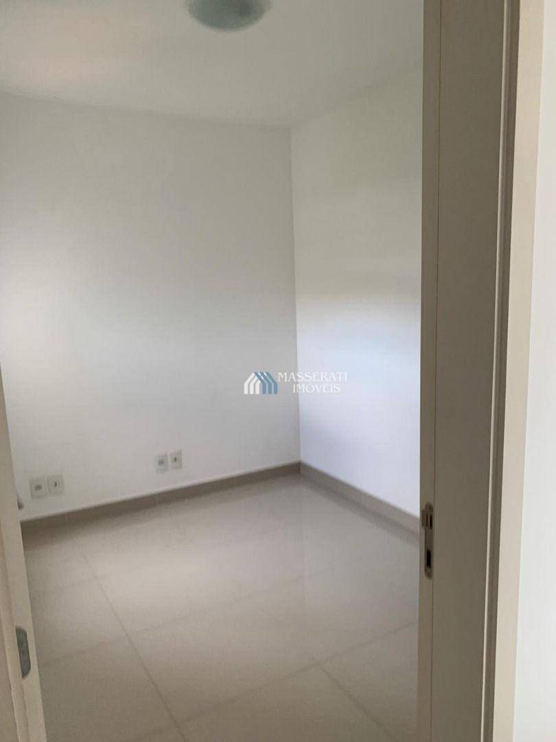Apartamento para alugar com 2 quartos, 80m² - Foto 7