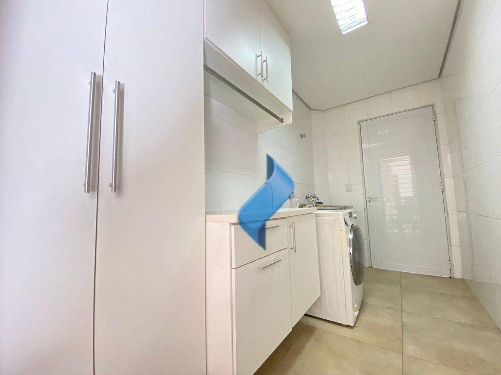 Casa à venda com 3 quartos, 274m² - Foto 23