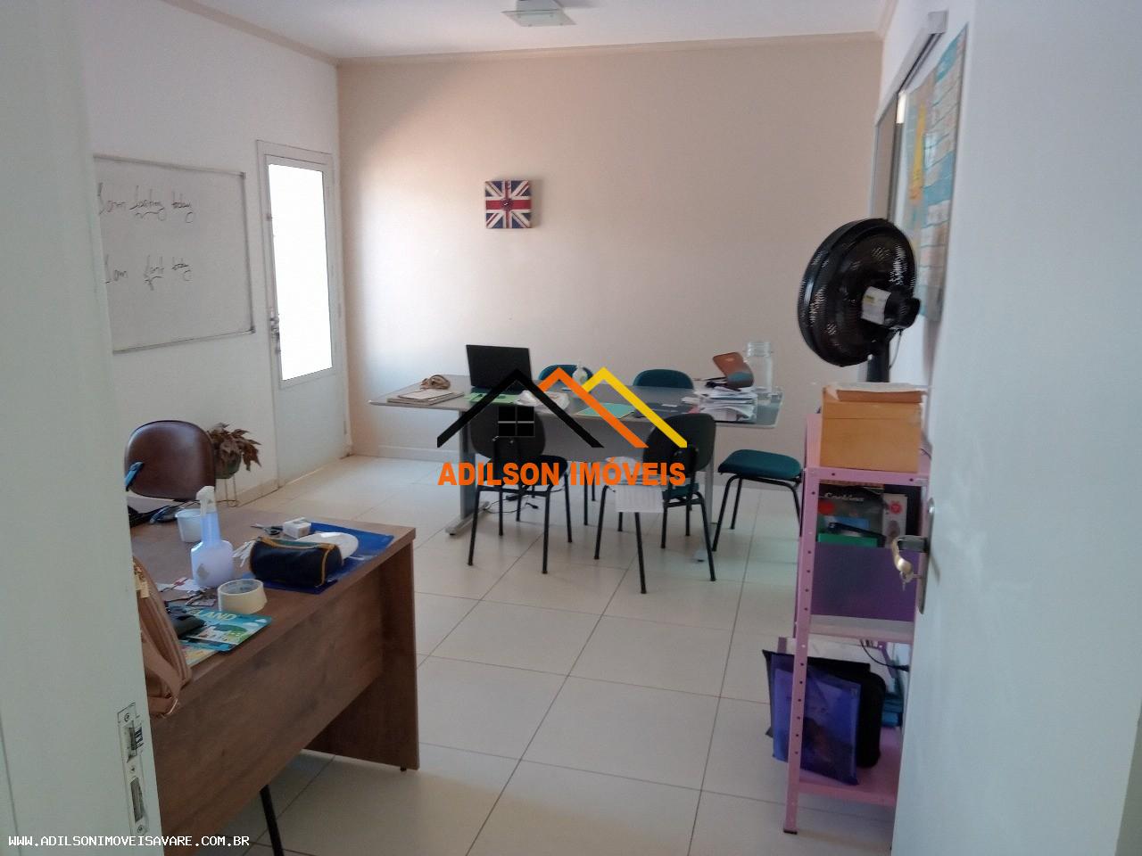 Casa à venda com 5 quartos, 139m² - Foto 15