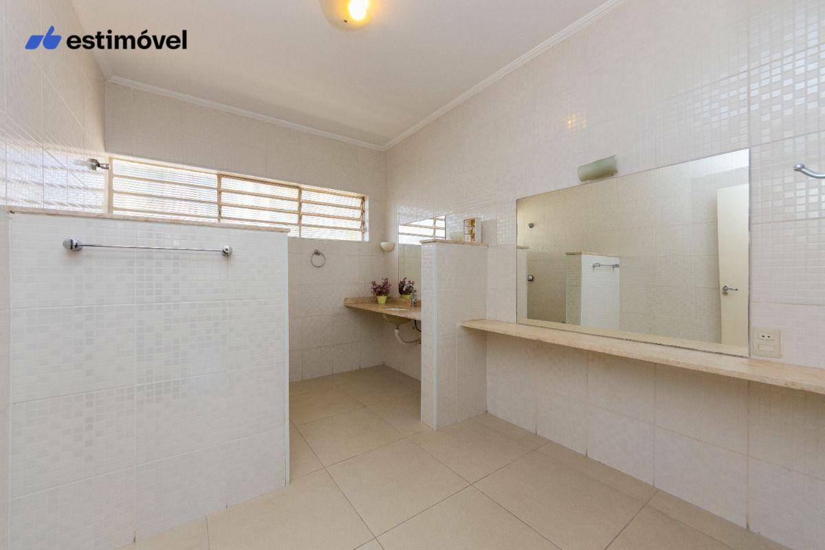 Casa à venda com 3 quartos, 384m² - Foto 32