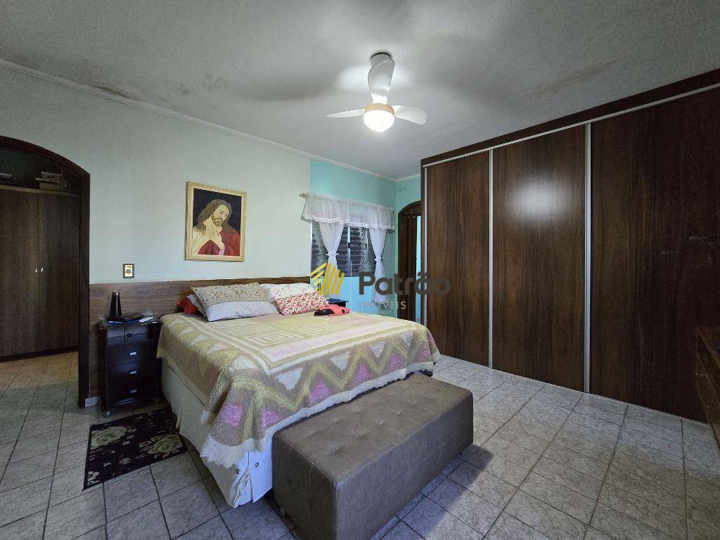 Sobrado à venda com 3 quartos, 200m² - Foto 8