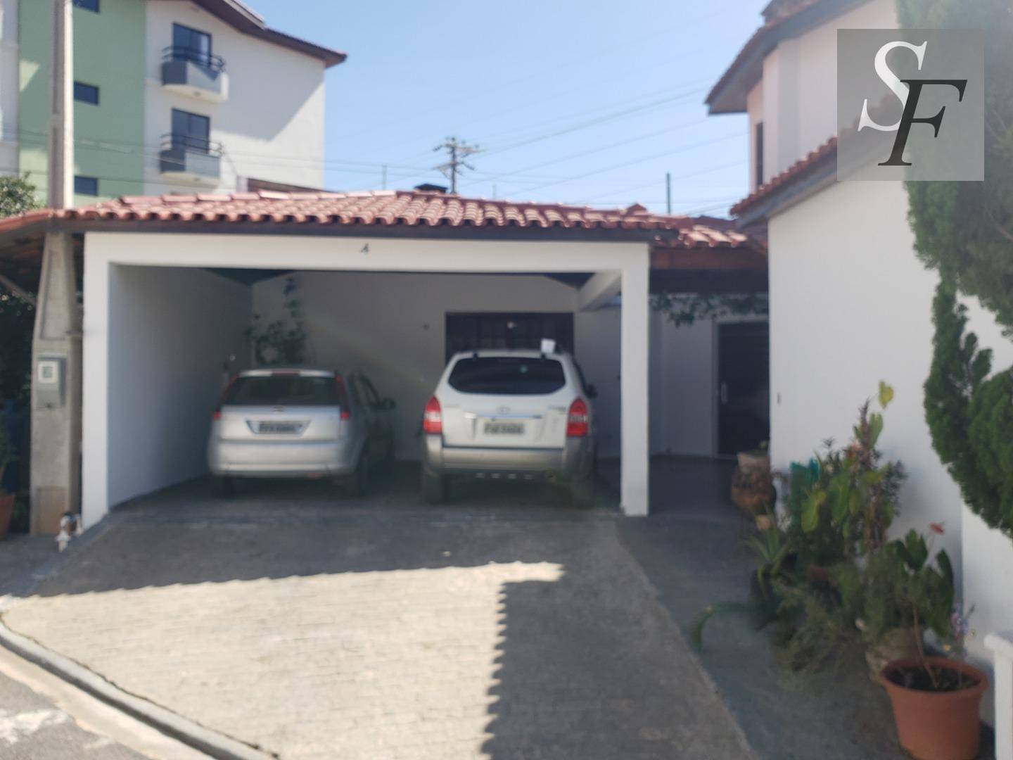 Sobrado à venda com 3 quartos, 218m² - Foto 2