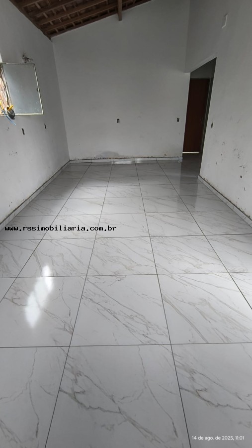 Casa para alugar com 2 quartos, 200m² - Foto 5
