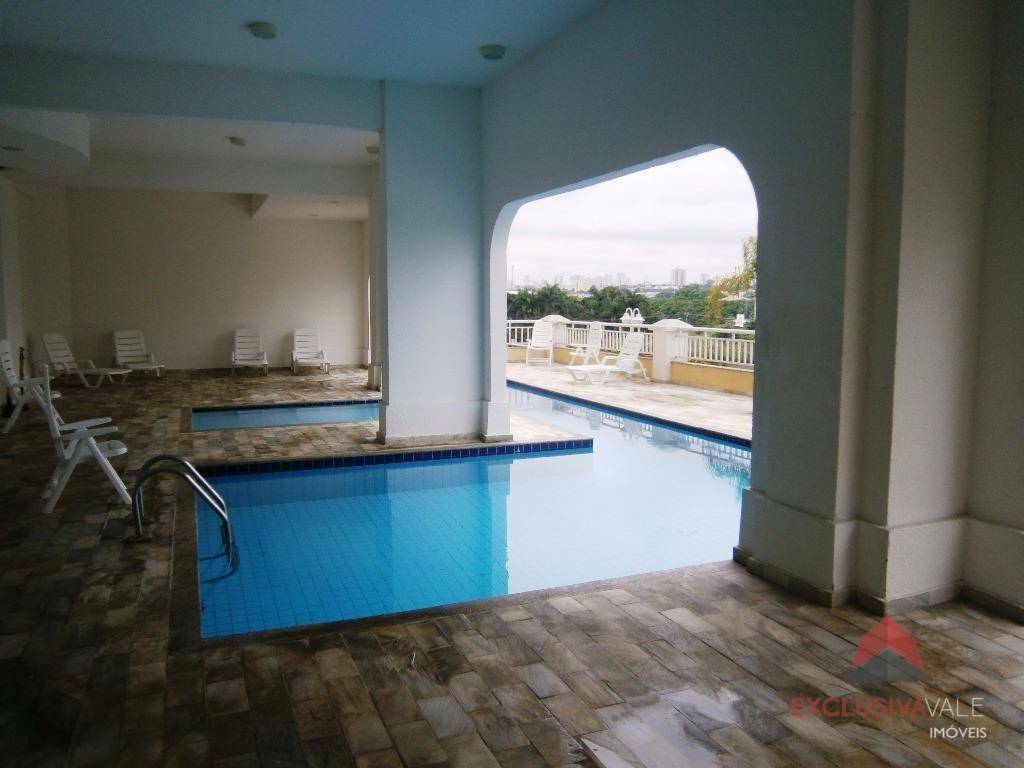 Apartamento à venda com 2 quartos, 64m² - Foto 19