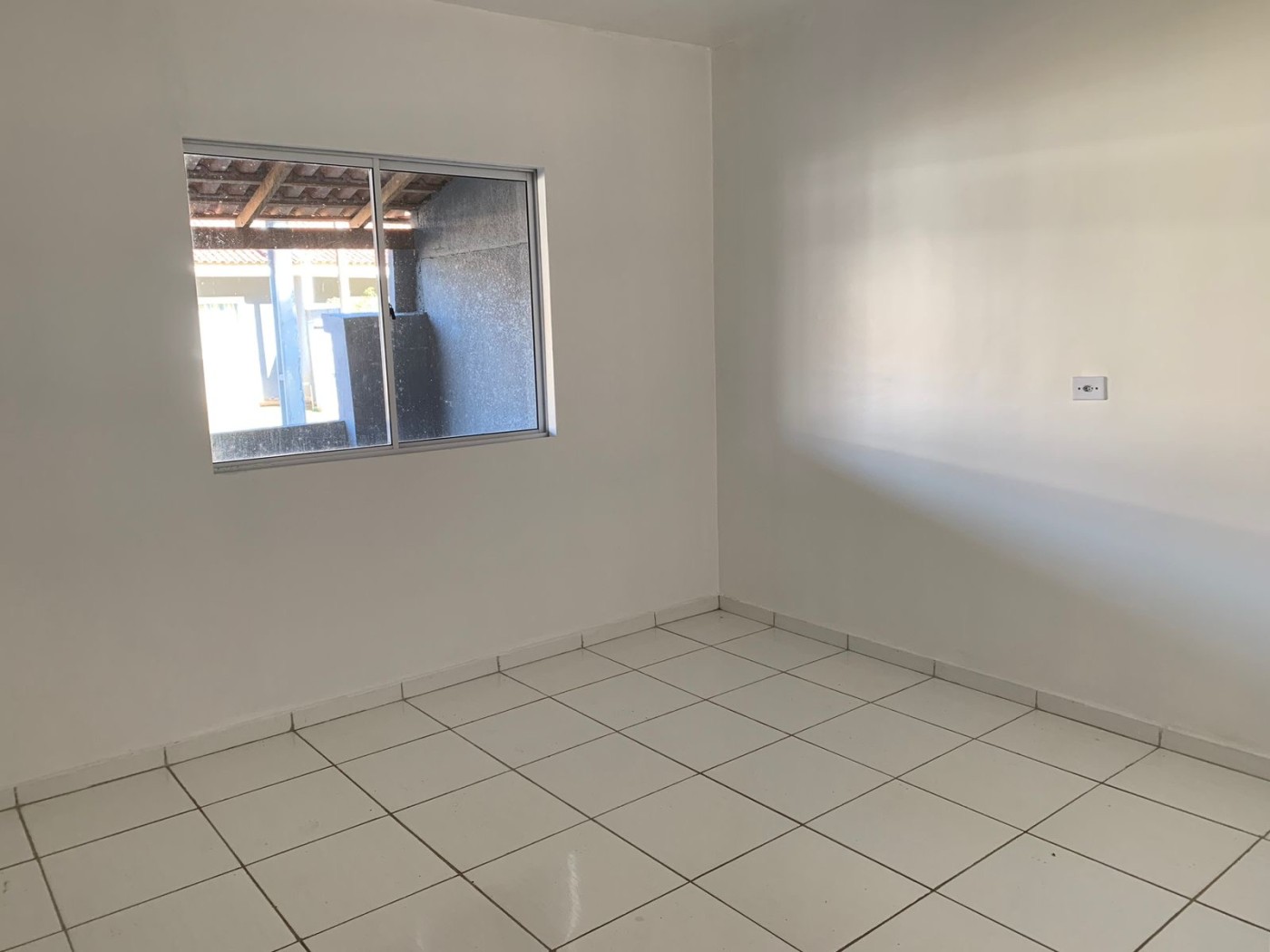 Casa à venda com 3 quartos, 60m² - Foto 12