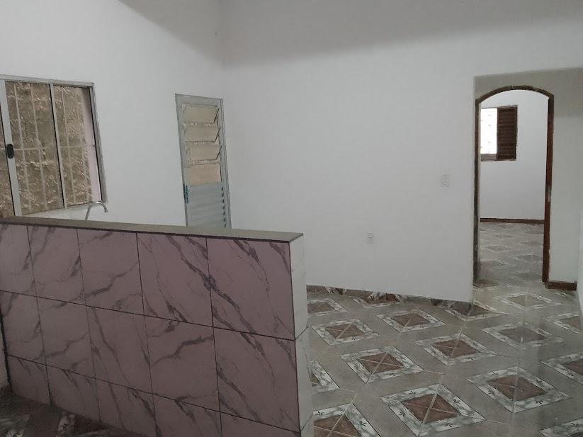 Casa para alugar com 1 quarto, 50m² - Foto 19