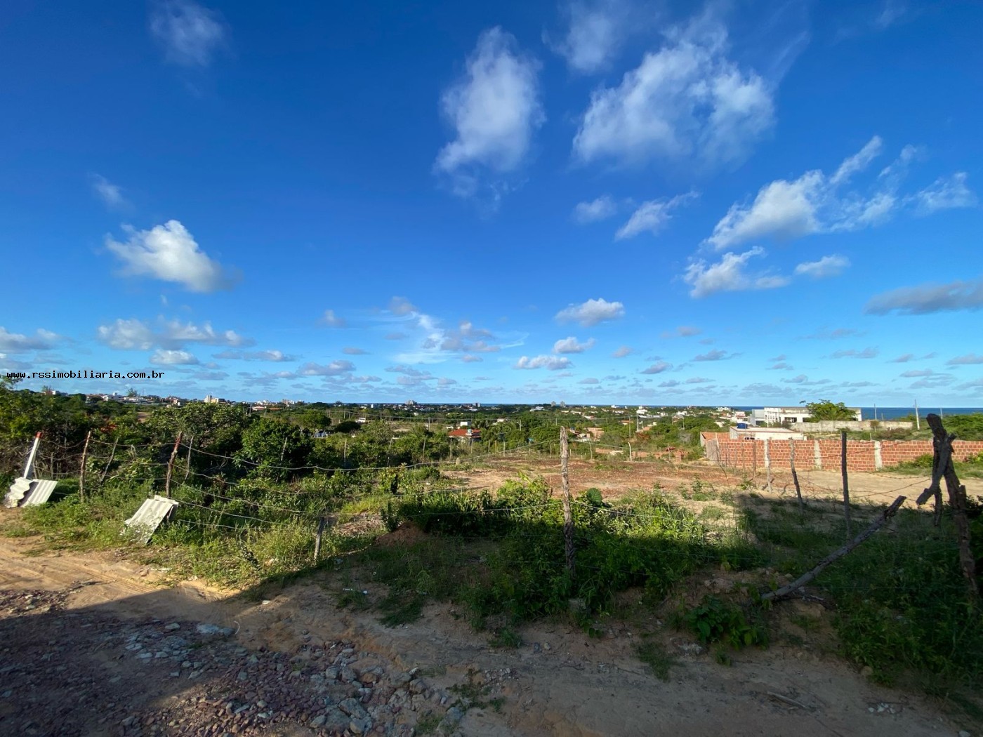 Terreno à venda, 450m² - Foto 1