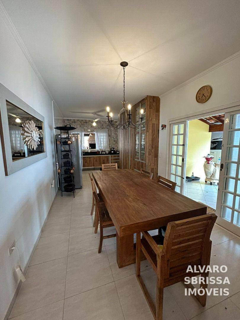 Chácara à venda com 3 quartos, 340m² - Foto 11