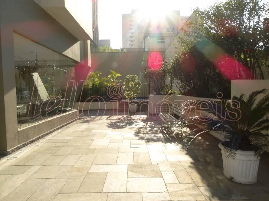 Apartamento para alugar com 3 quartos, 90m² - Foto 11