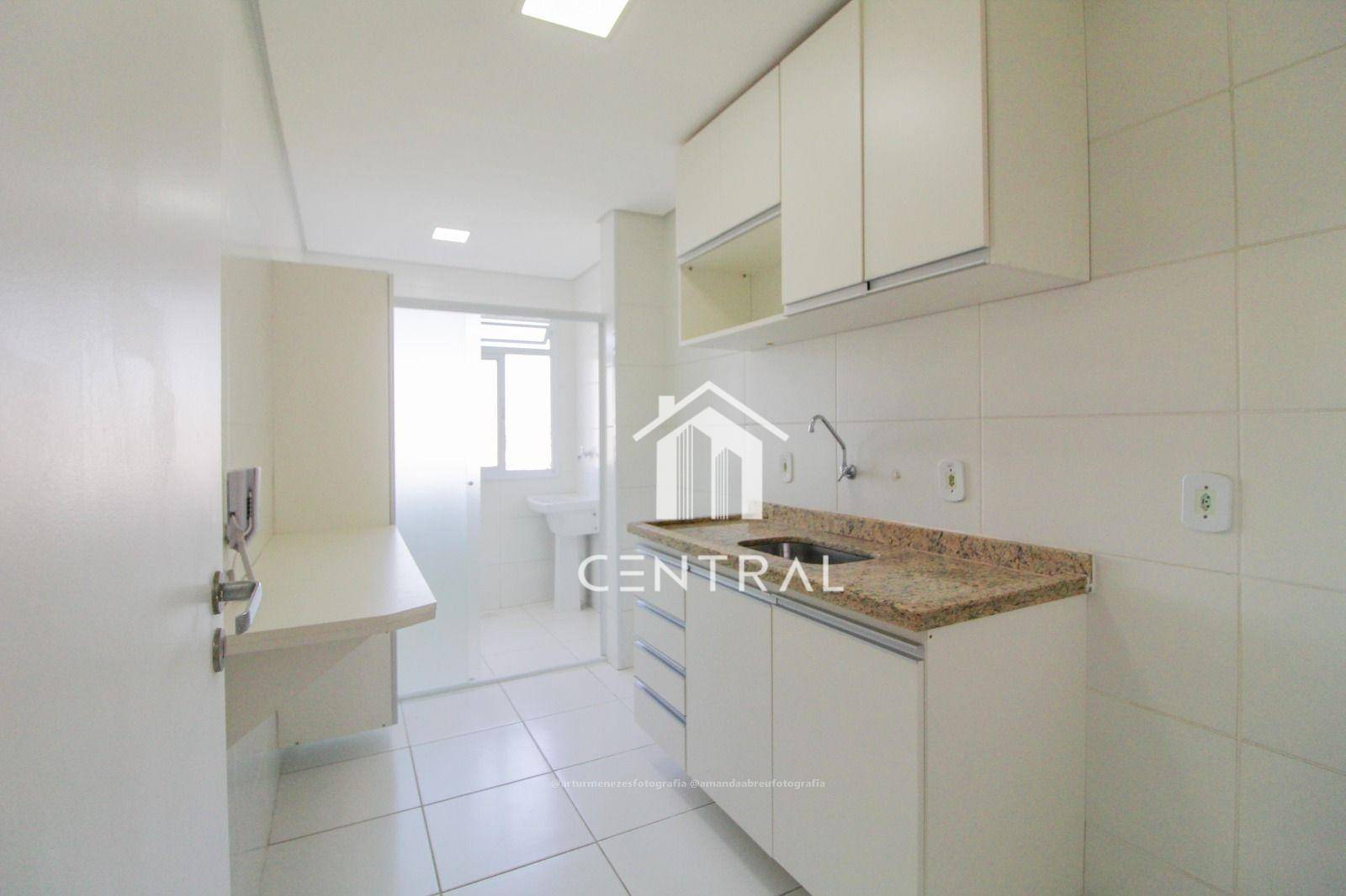 Apartamento à venda com 2 quartos, 64m² - Foto 21
