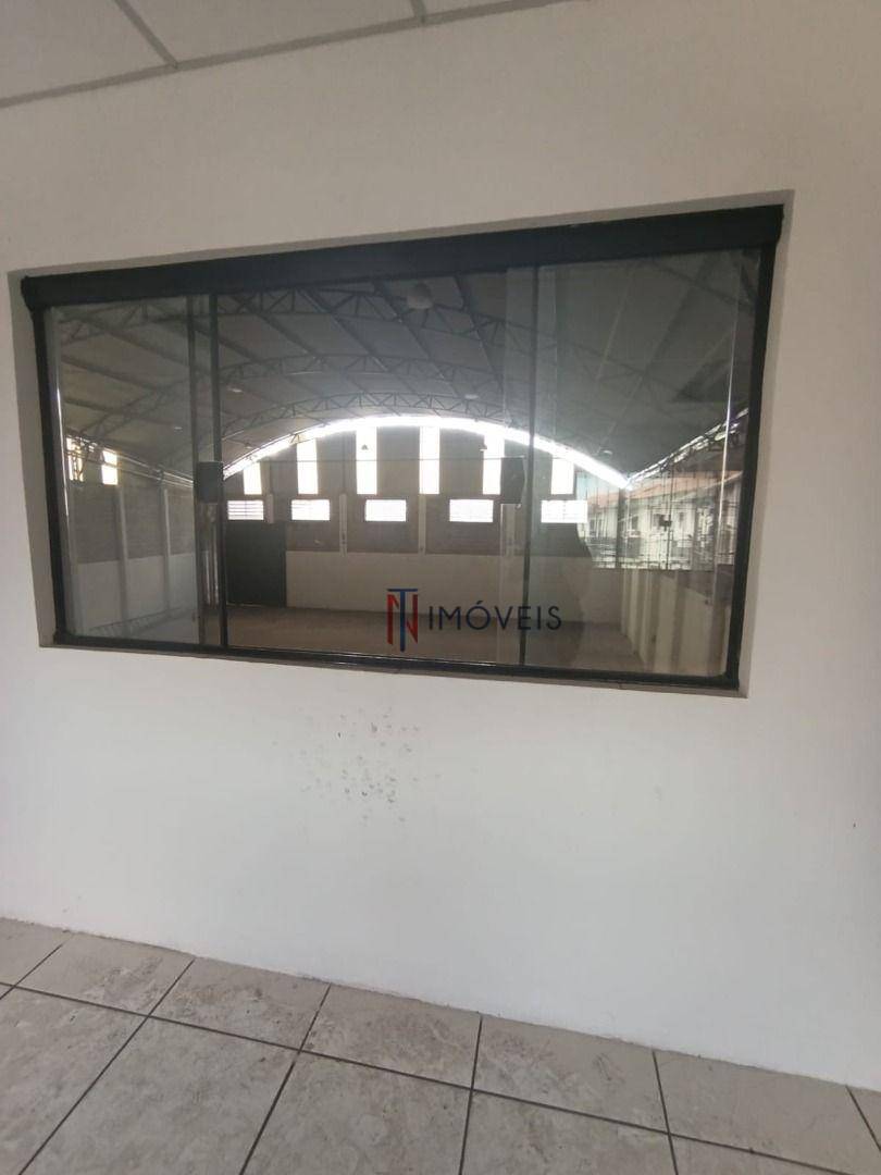 Depósito-Galpão-Armazém à venda, 549m² - Foto 16