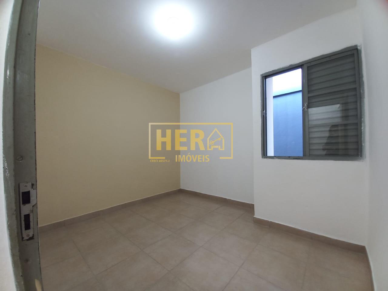 Casa à venda com 2 quartos, 58m² - Foto 14
