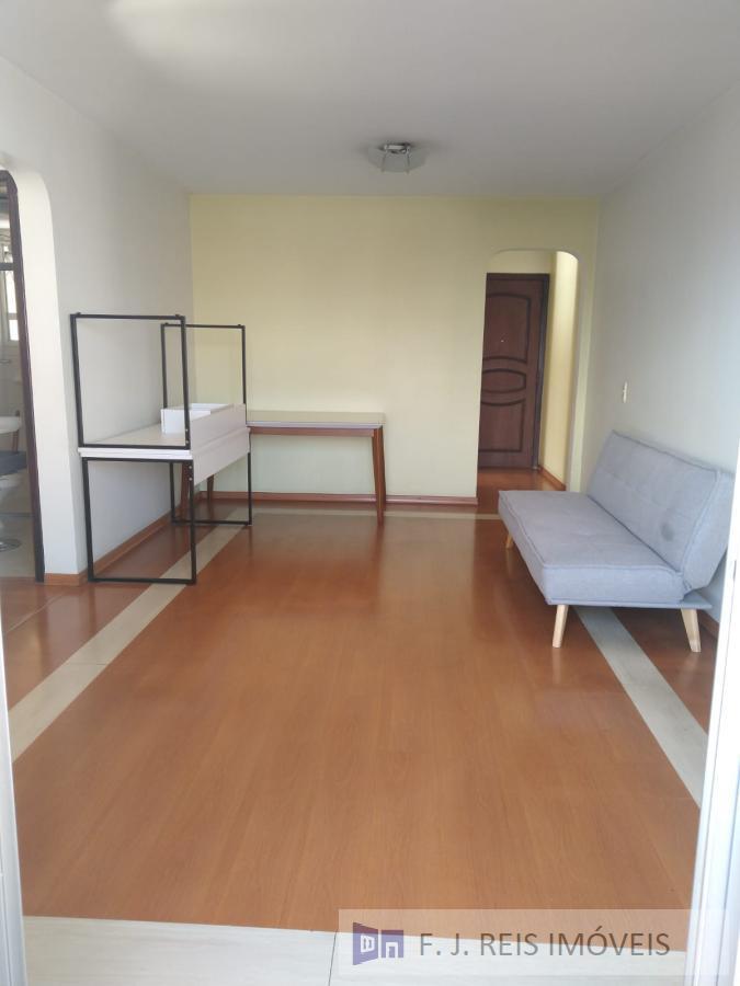 Apartamento à venda com 3 quartos, 87m² - Foto 6
