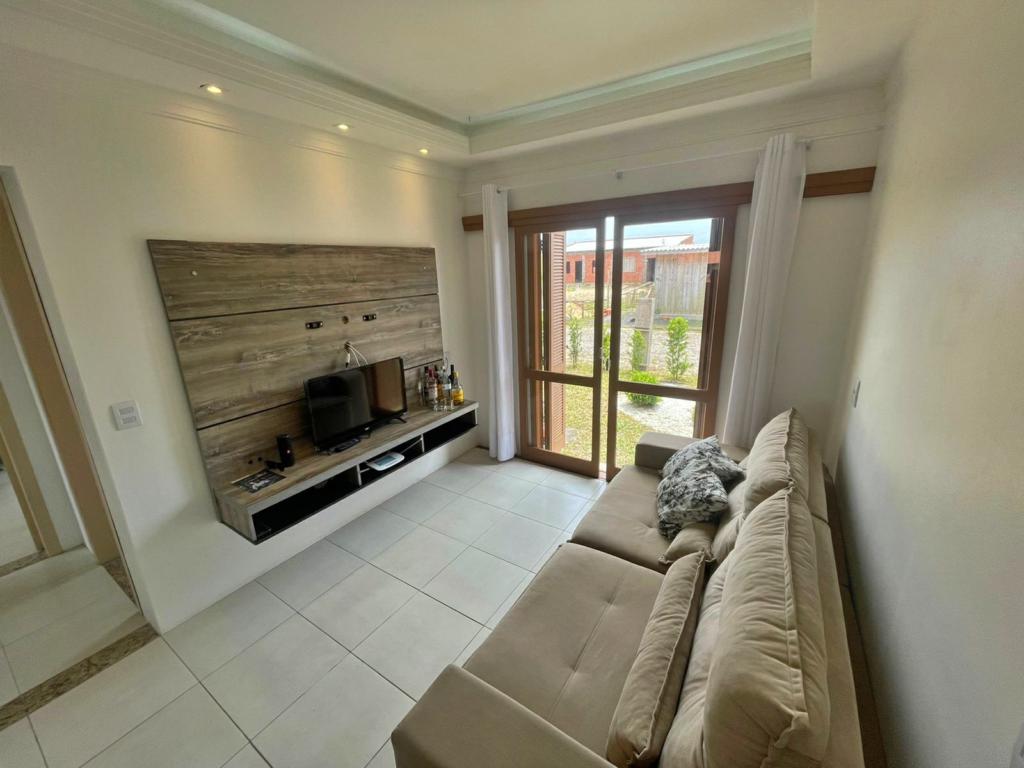 Casa à venda com 2 quartos, 77m² - Foto 4