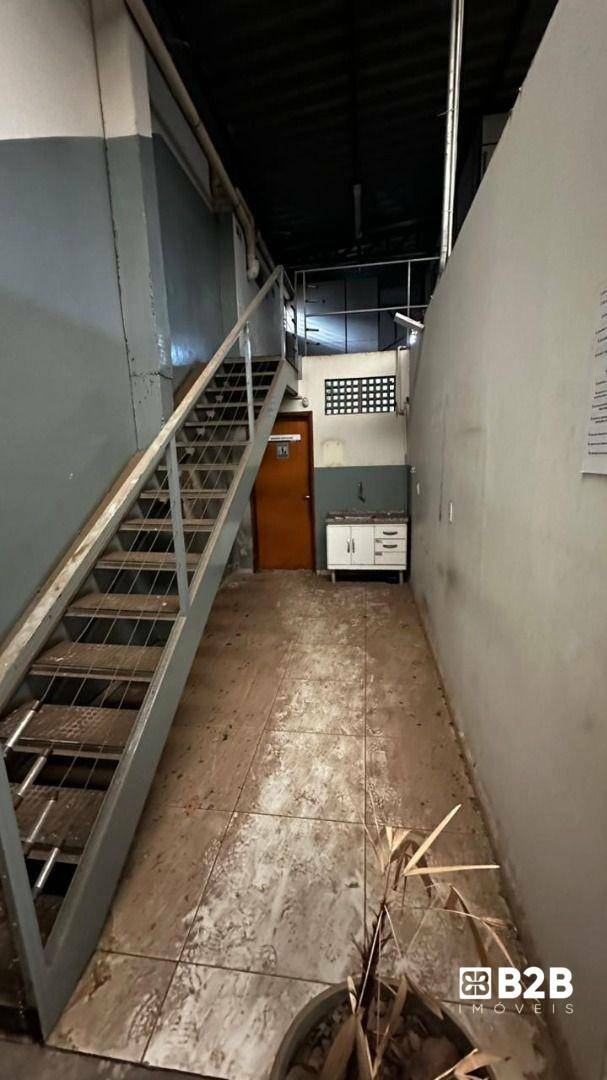 Loja-Salão para alugar, 450m² - Foto 2