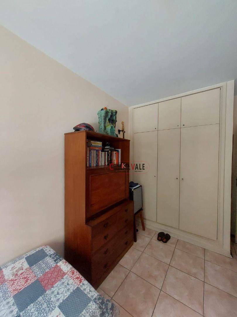 Casa à venda com 3 quartos, 170m² - Foto 4
