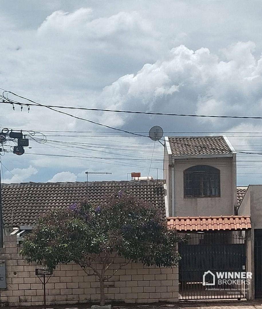 Sobrado à venda com 3 quartos, 85m² - Foto 1