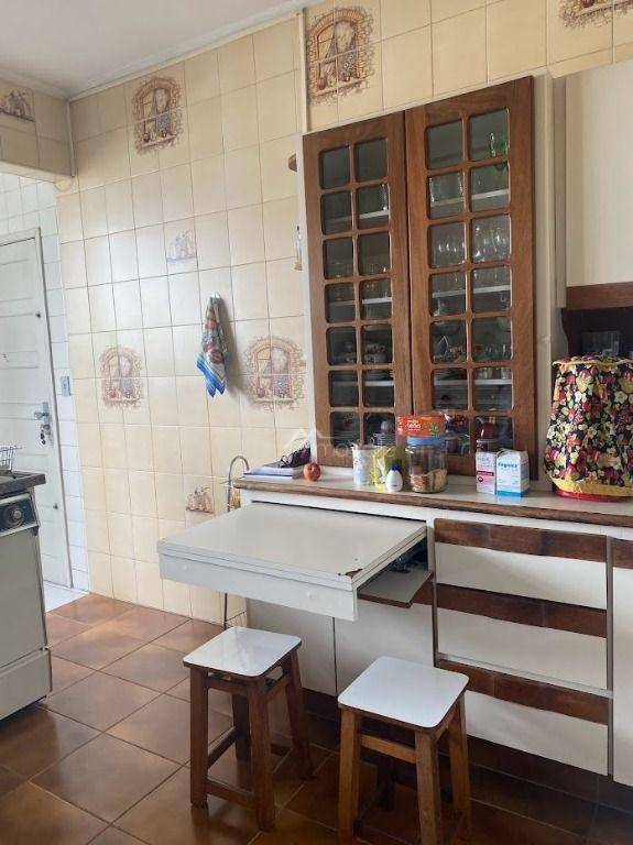 Apartamento à venda com 3 quartos, 158m² - Foto 16