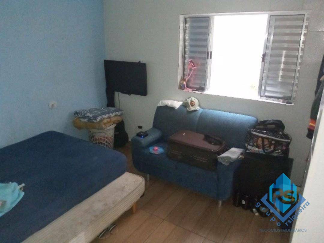 Casa à venda e aluguel com 6 quartos, 210m² - Foto 9