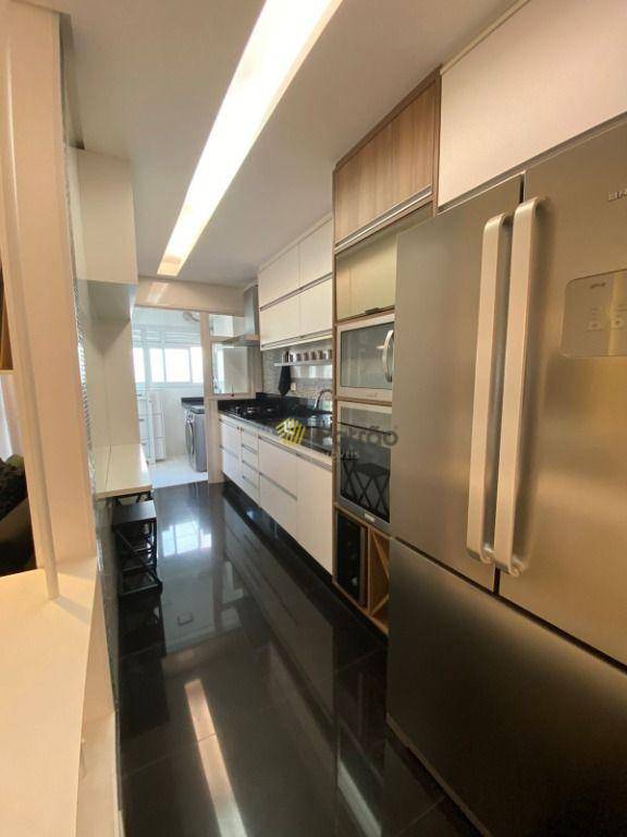 Apartamento à venda com 2 quartos, 73m² - Foto 4