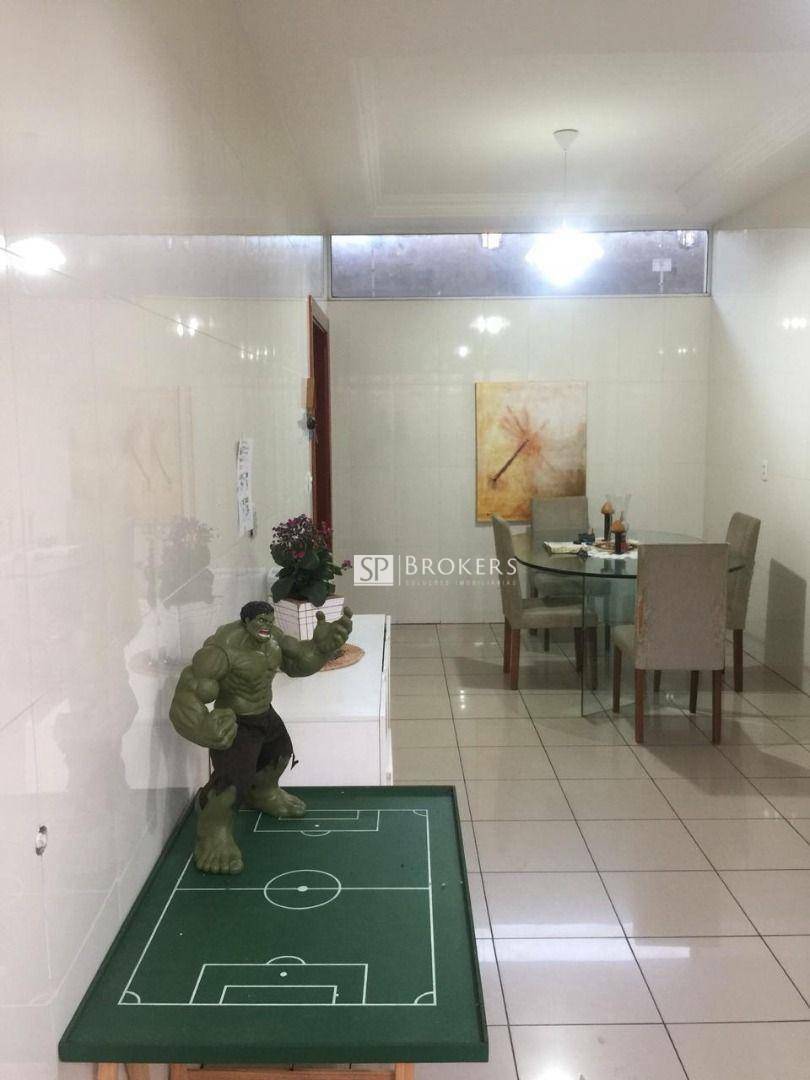 Casa à venda com 3 quartos, 170m² - Foto 31