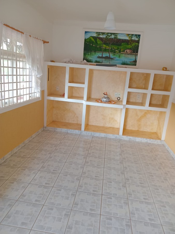 Casa para alugar com 4 quartos, 505m² - Foto 3