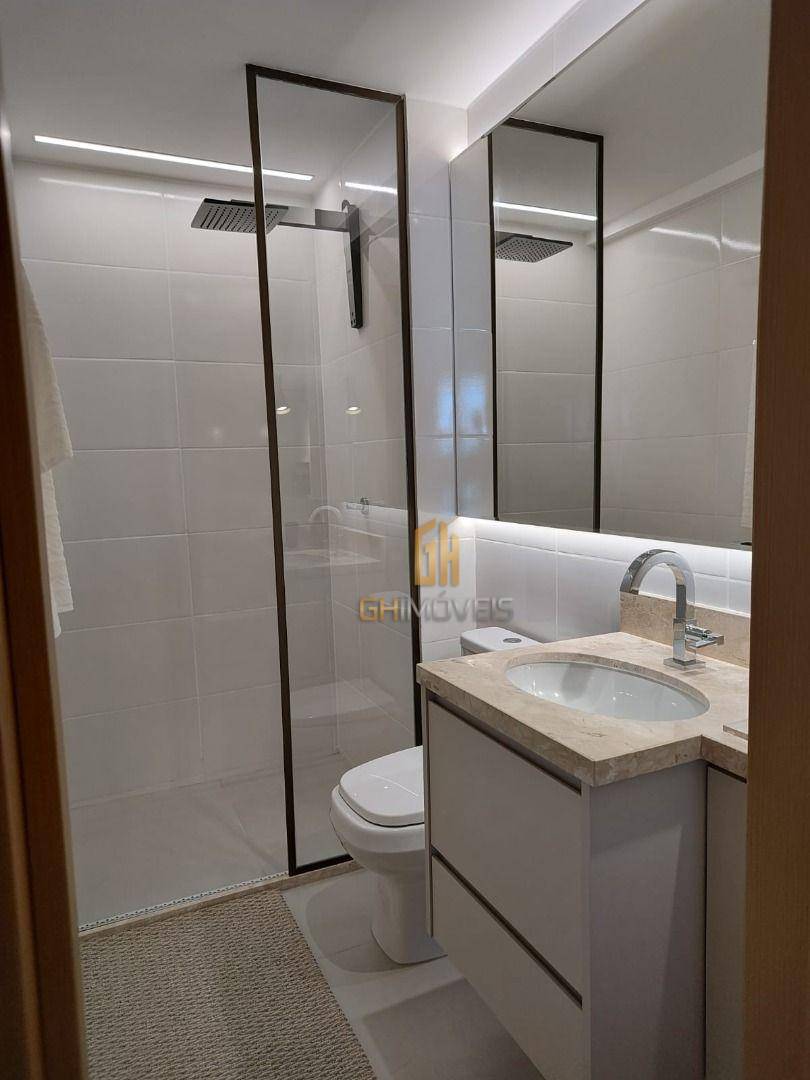 Apartamento à venda com 3 quartos, 80m² - Foto 2