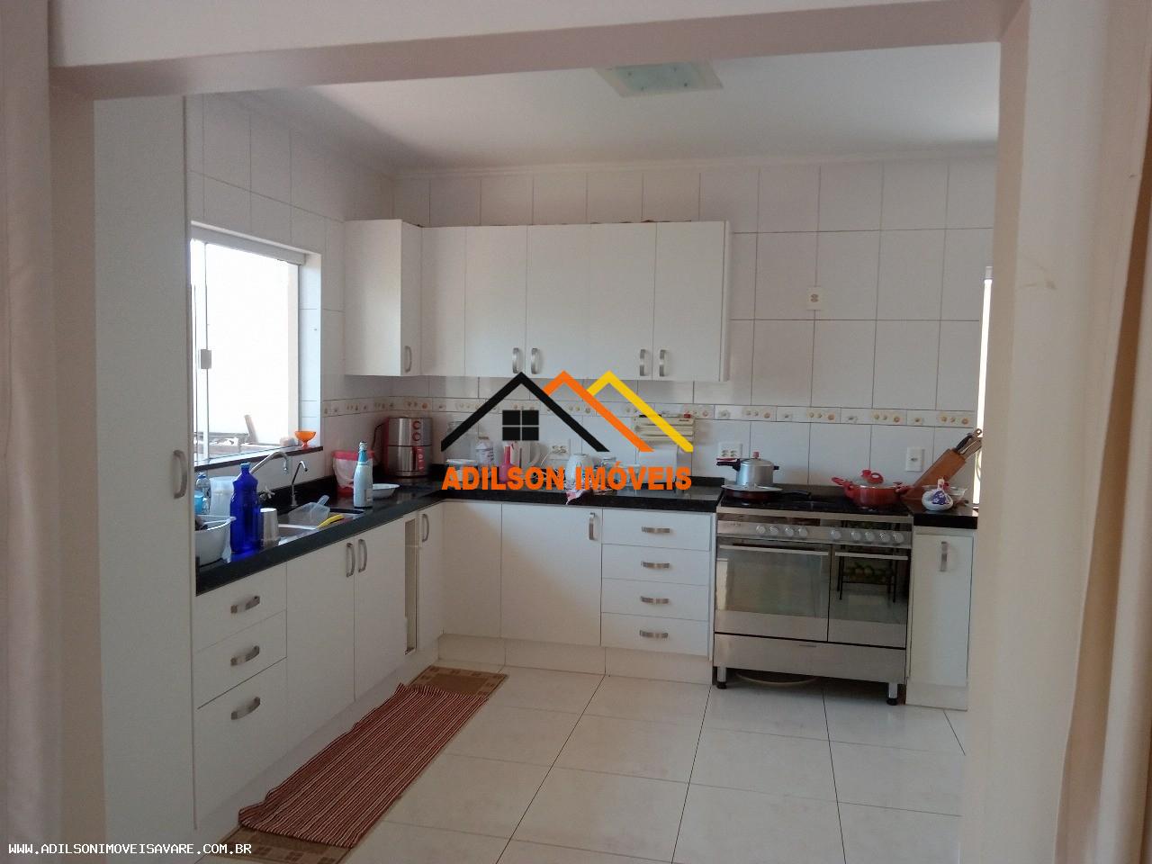 Casa à venda com 5 quartos, 139m² - Foto 6