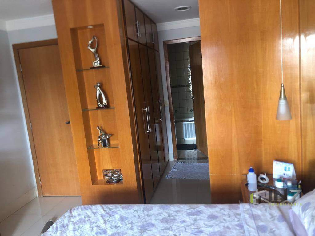 Cobertura à venda com 5 quartos, 215m² - Foto 16