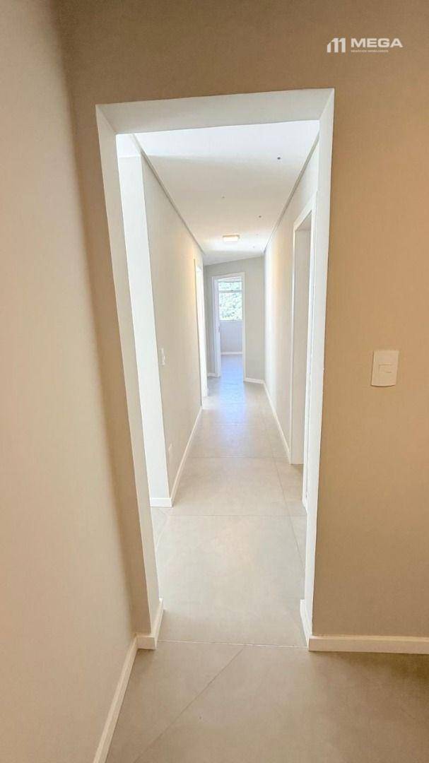 Apartamento à venda com 3 quartos, 140m² - Foto 37
