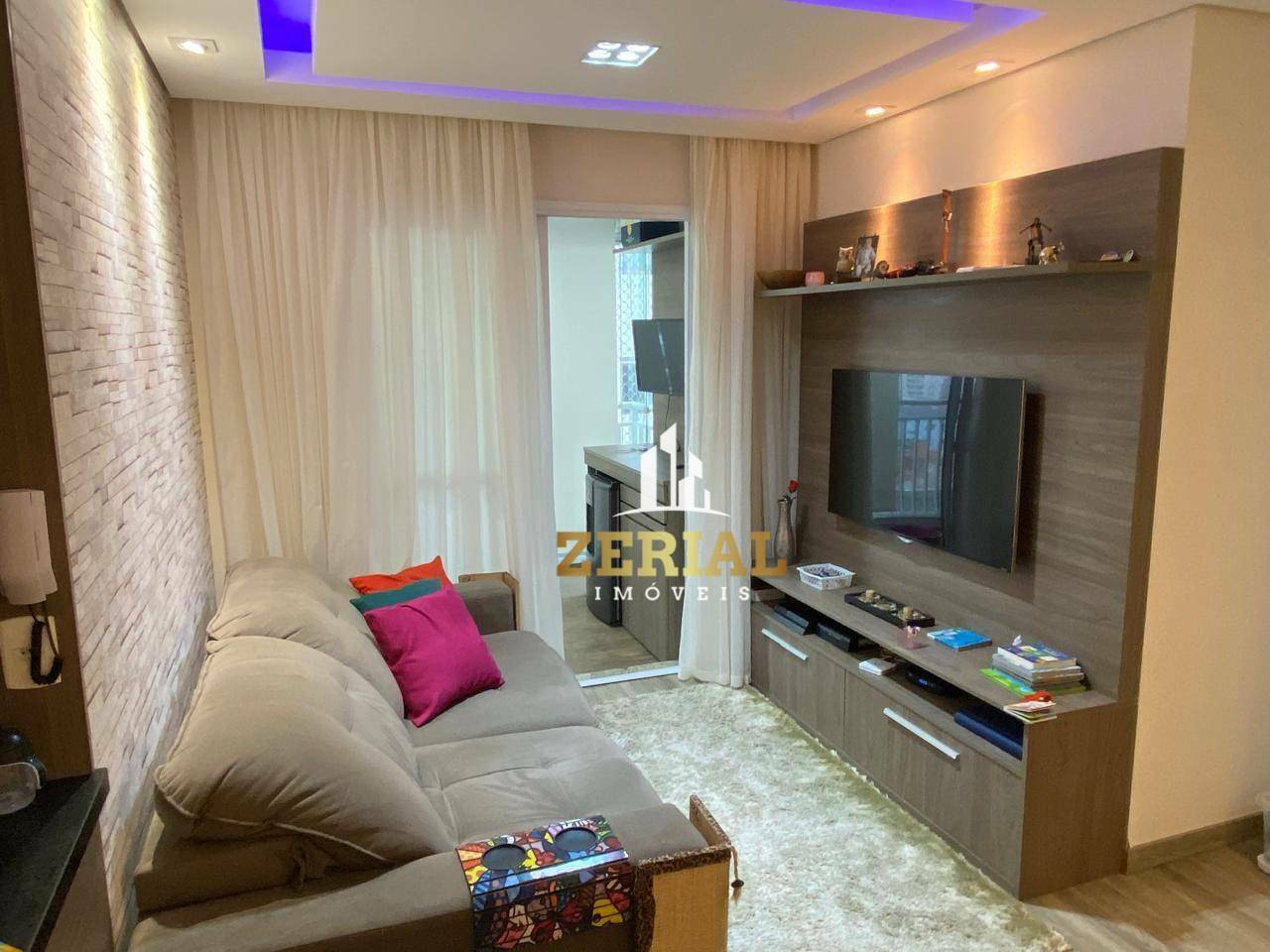 Apartamento à venda com 2 quartos, 71m² - Foto 1