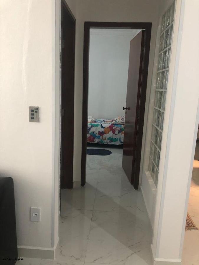Apartamento à venda com 1 quarto, 54m² - Foto 3
