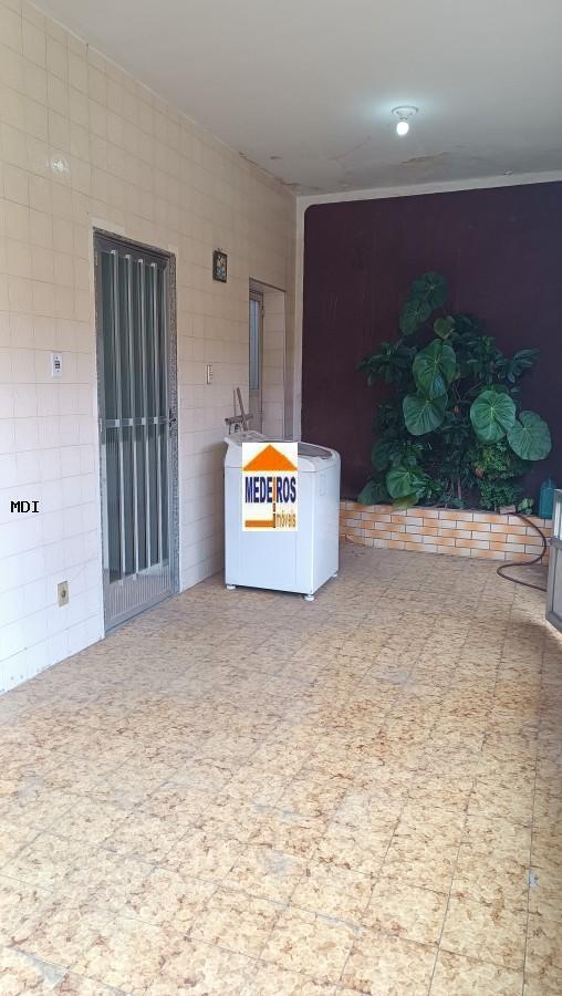 Casa para alugar com 3 quartos, 150m² - Foto 44