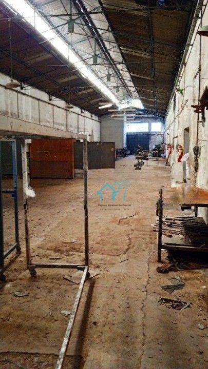 Depósito-Galpão-Armazém à venda e aluguel, 1800m² - Foto 4