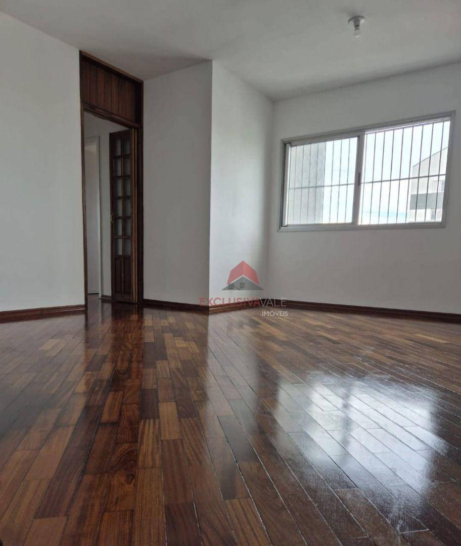 Apartamento à venda com 3 quartos, 73m² - Foto 2