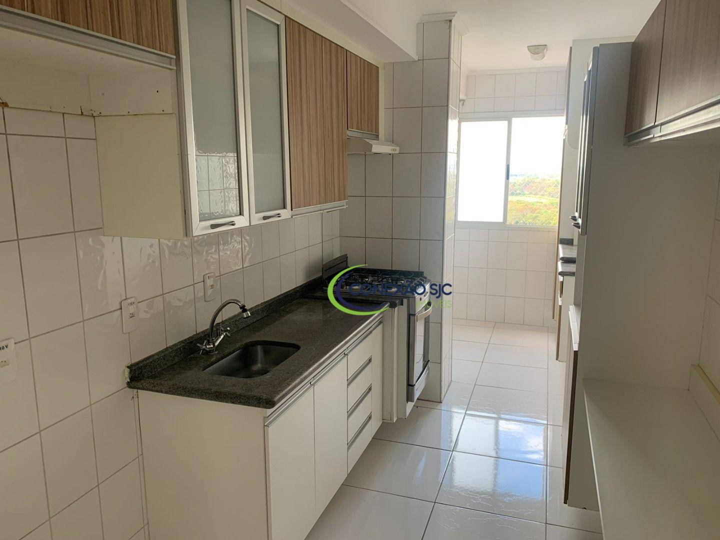 Apartamento à venda com 3 quartos, 93m² - Foto 4
