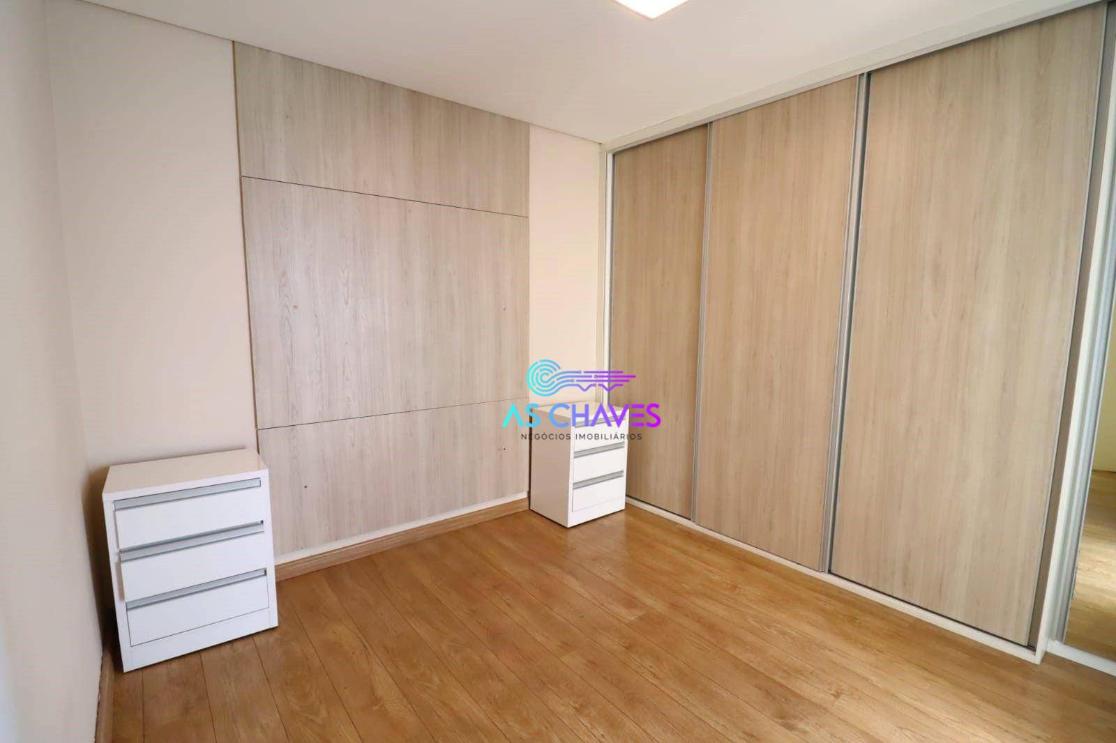 Apartamento à venda com 3 quartos, 83m² - Foto 16